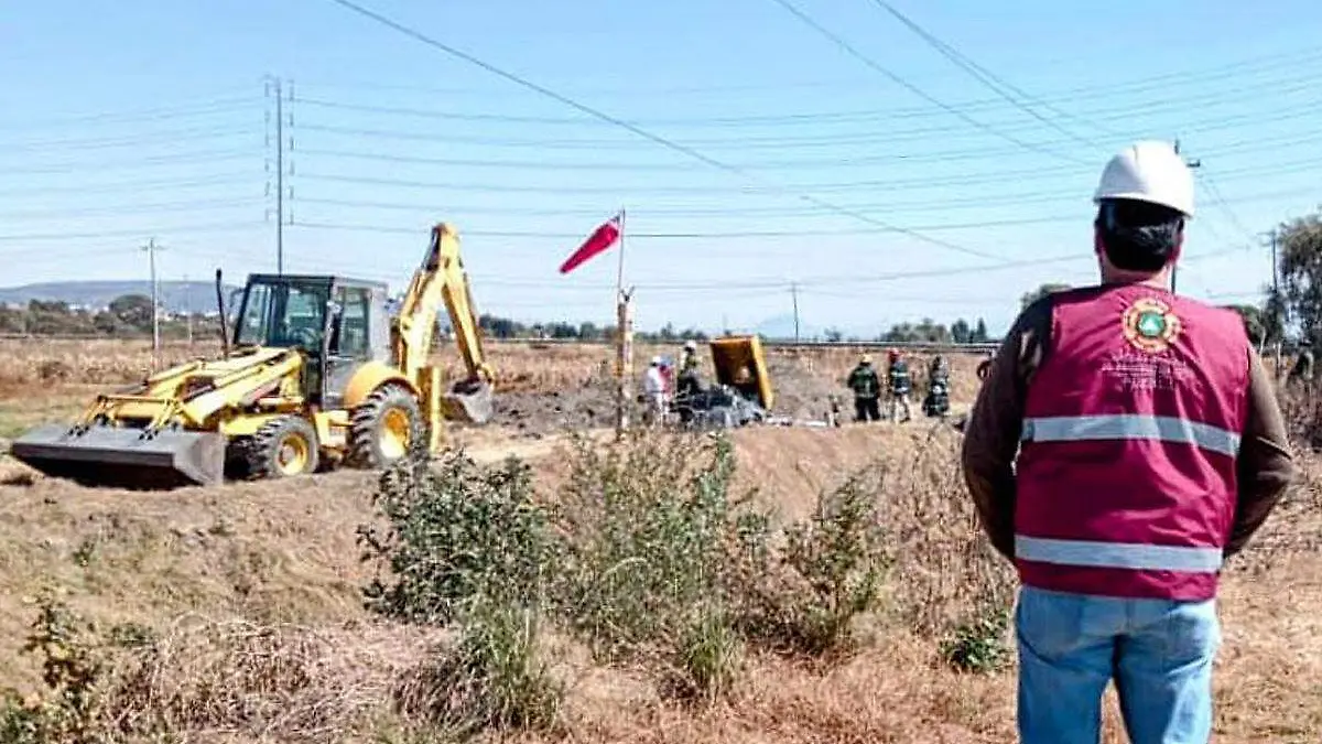 TOMA CLANDESTINA DE GAS LP EN PUEBLA 02 PC Estatal